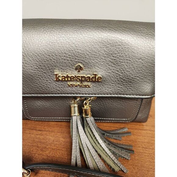 Kate Spade New York Satchel Zipper Fringe Shoulder Crossbody Silver/Grey Purse L - Picture 3 of 11